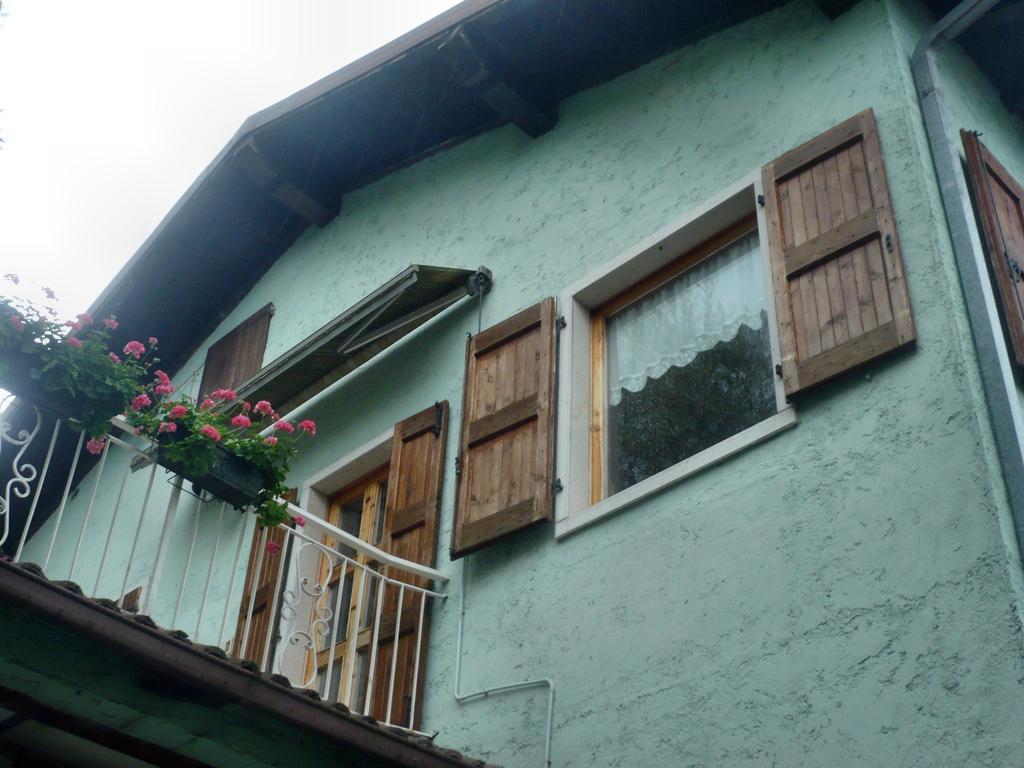 Appartamento Michela Brenzone sul Garda Værelse billede