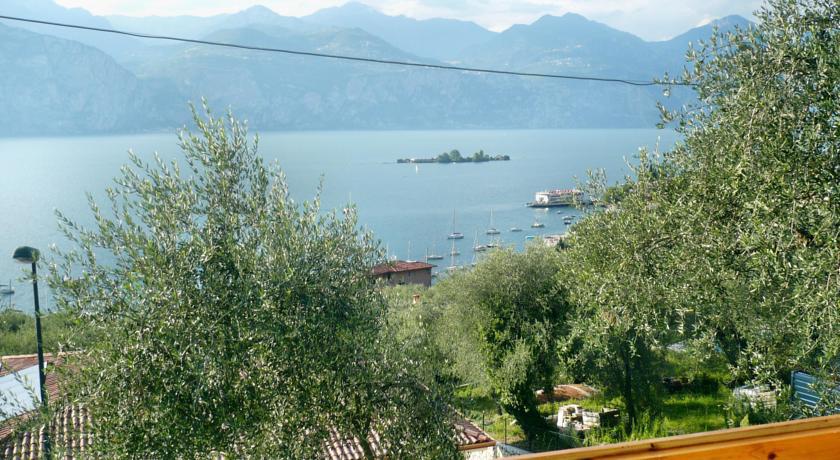 Appartamento Michela Brenzone sul Garda Værelse billede